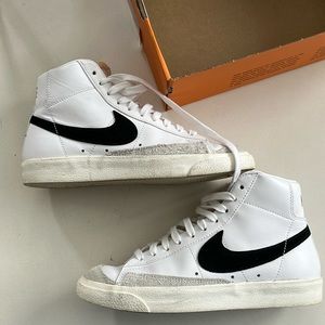 Nike Blazer Mid ‘77